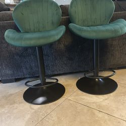 Green bar stools Set