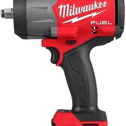 Milwaukee M18 Fuel 1/2 inch High Torque Impact Wrench
