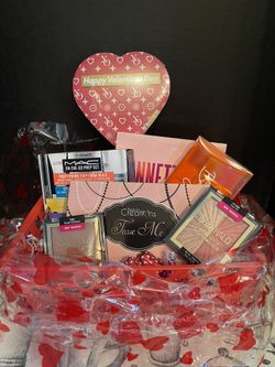 Valentines Makeup Basket