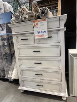 Bedroom chest ! Real wood $389