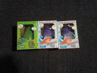 3 hatch and grow with water toys