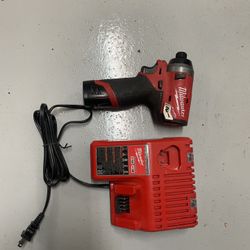 milwaukee 2553 22 impact driver
