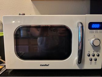 Comfee Cream Microwave