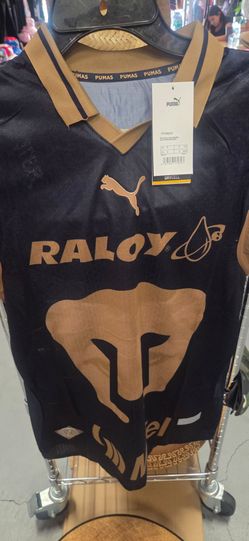 Pumas soccer jersey ⚽️