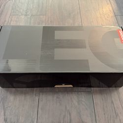 Lenovo Legion Go 2 8.8" 144Hz OLED Gaming AMD Ryzen Z2 Extreme 32GB 1TB - NEW 