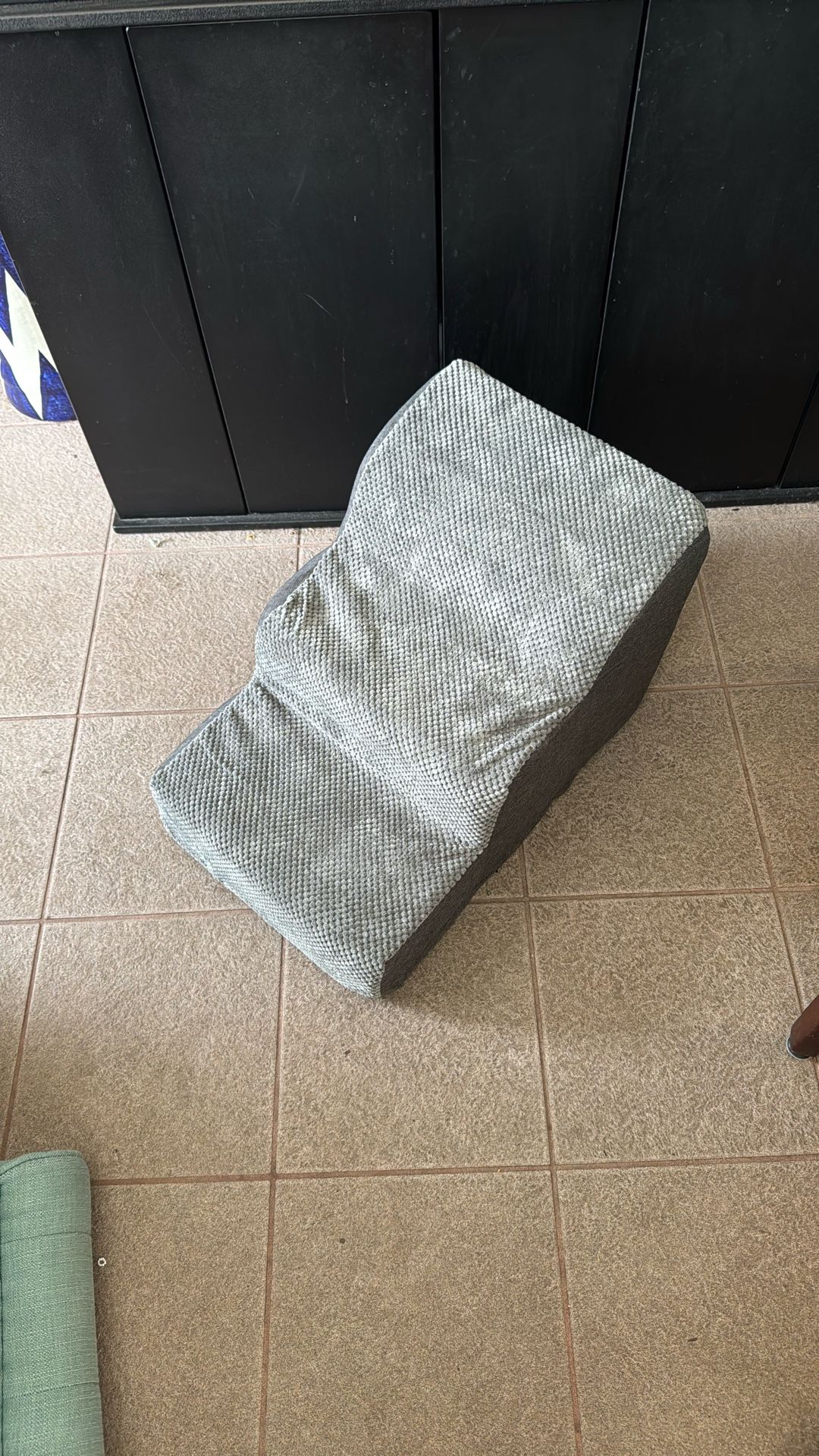 Small Dog Stairs , Gray