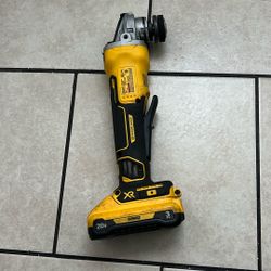 Dewalt 20 v Brushiles grainer