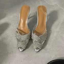 Silver Heels 