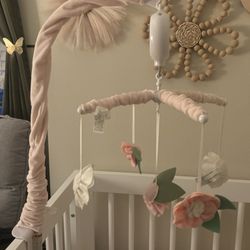 Flower Crib Mobile