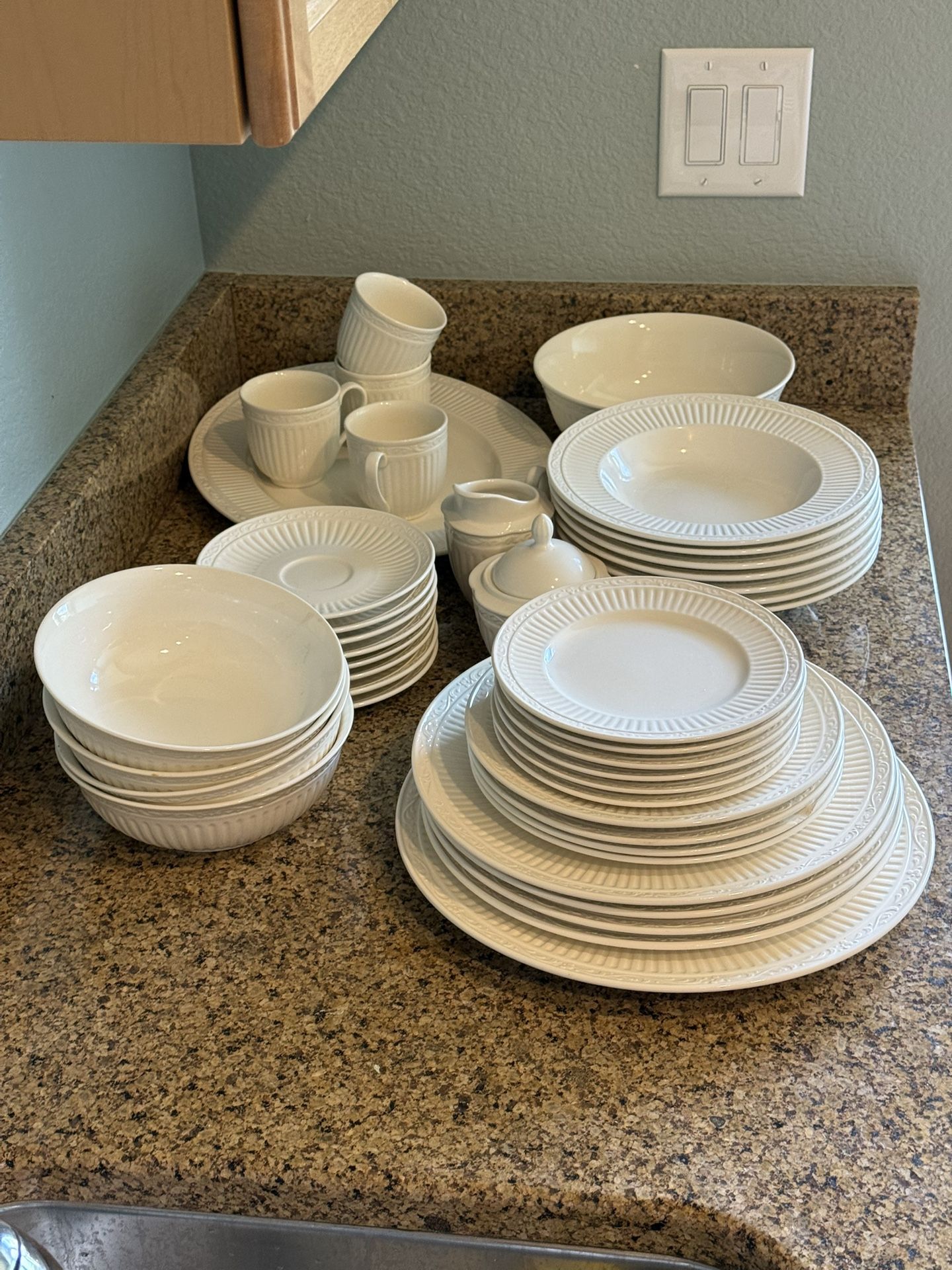 Mikasa Dining Set