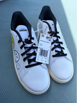 ADIDAS X SMILEY ADVANTAGE BASE 2.0 SHOES KIDS