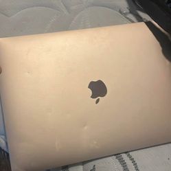 MacBook Air (M1, 2020) Broken