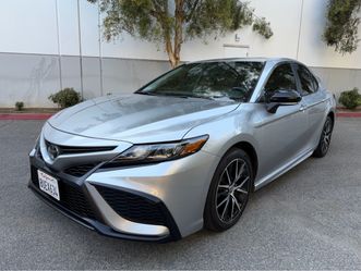 2022 Toyota Camry SE