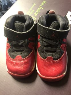 Baby Jordan’s infant size 4