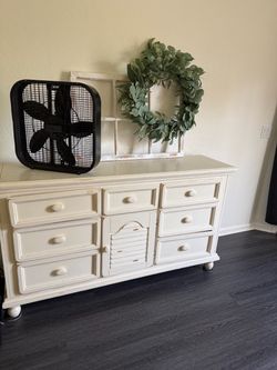 Bedroom furniture