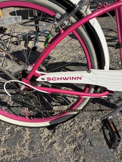 Schwinn Cruiser Bike