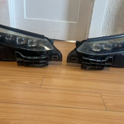 Toyota Mirai Headlights 