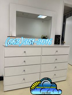 Eight drawer white with mirror new chest cajonera chest