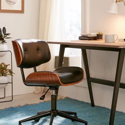 Lombardi Adjustable Desk Chair 