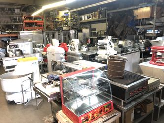 Restaurant Bakery Equipment Fryers American Range Wolf Imperial Stove Griddle Hobart Mixer