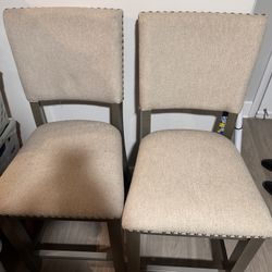 2 High Chairs 