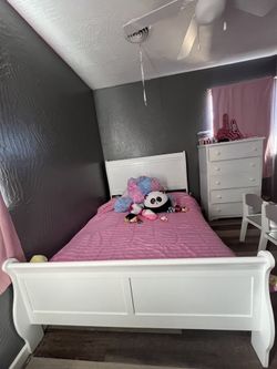 Bedroom Set