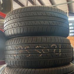 Dunlop 275/50/21 Tires