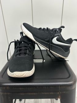 Nike zooms shoes