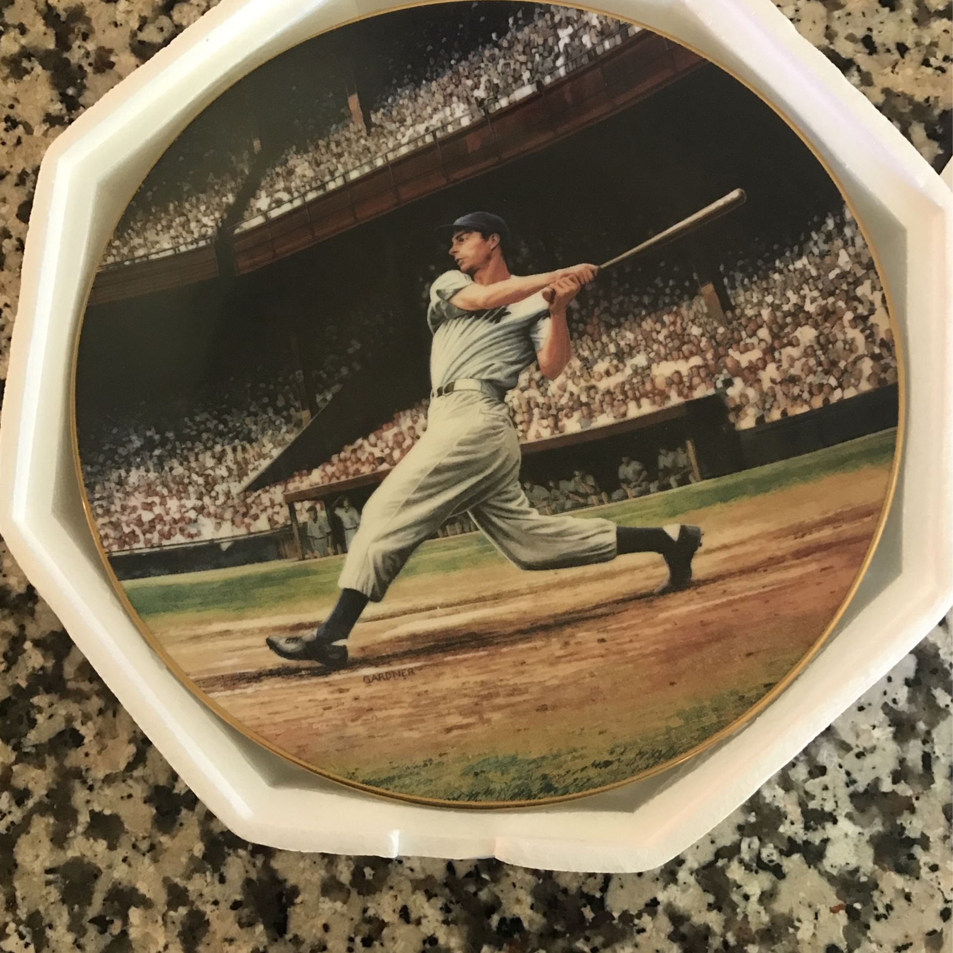 Joe DiMaggio Plate
