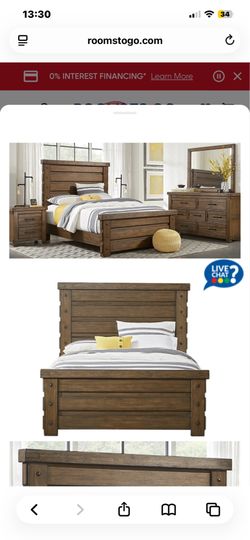 Queen size bedroom set (bed, night stands, dresser and mirror)