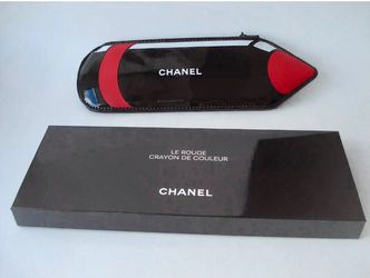 Chanel beauty Vip Gift makeup bag Pouch for Sale in Phoenix, AZ