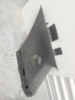 2011 FORD EXPLORER XLT REAR RIGHT C PILLAR UPPER COVER TRIM OEM BB 53(contact info removed)