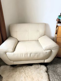White Leather Accent Chair – Modern & Comfortable – $300 OBO