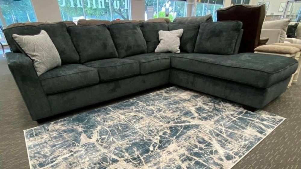 Altari Slate L Shape Sectional With Chaise/Brand New, Large, Comfy