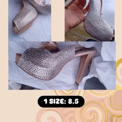 Heels with Bling✨