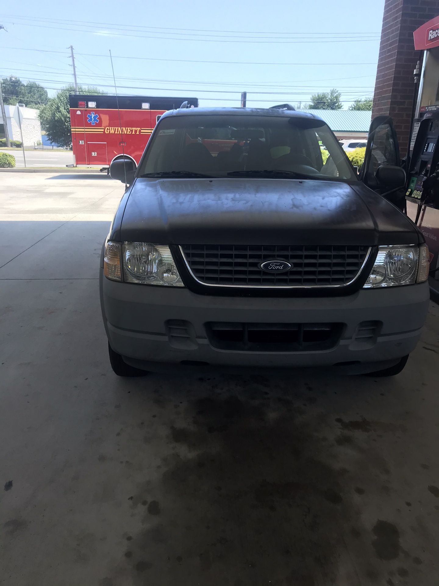 2002 Ford Explorer