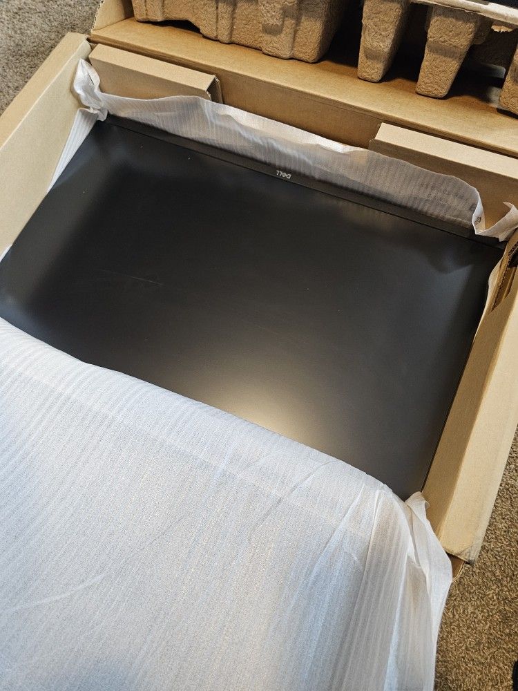 Dell 27 Inch - P2719hc IPS Monitor USB C And Thunderbolt Connection