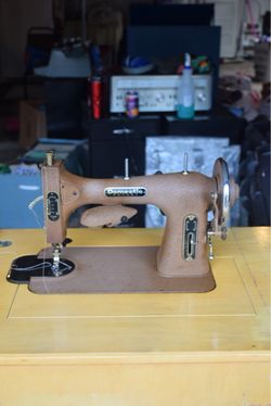Vintage Sowing Machine And Table