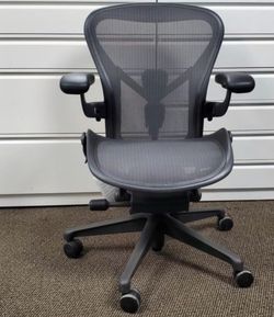 Herman Miller Aeron B