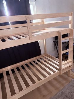Bunk bed