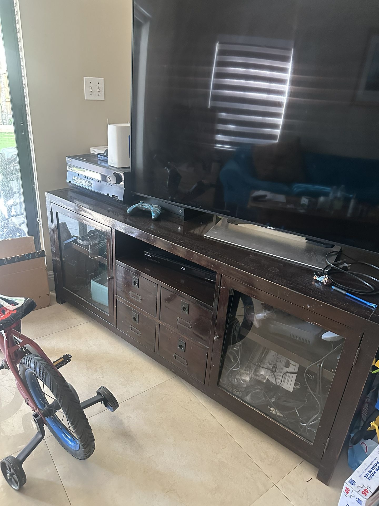TV Stand