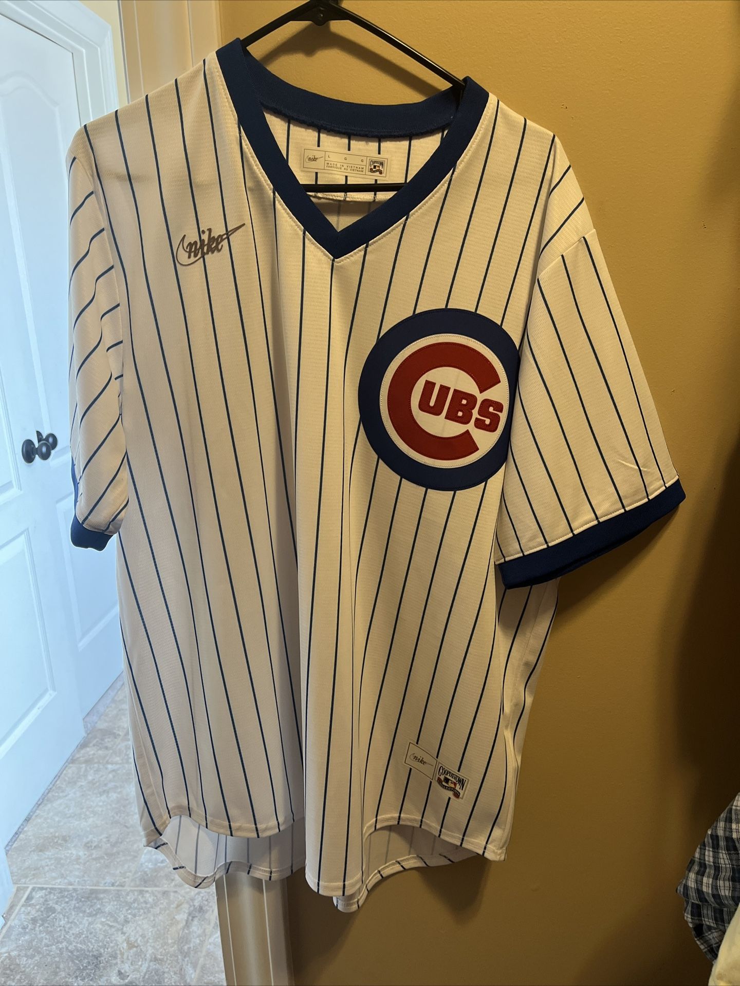 Cubs Jersey Women’s Large