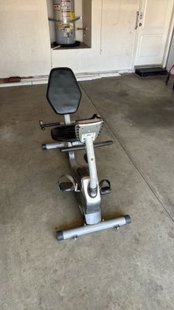 Pedal workout with seat