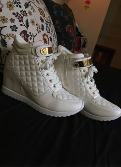 BRAND NEW ⭐️ wedge heel sneakers