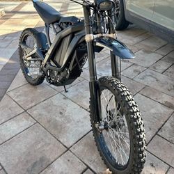 Xxxxx   2024-SuRRon  X  Plus  Charger  Xxxxx