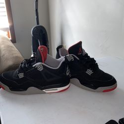 Jordan 4 Bred