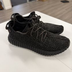 Yeezy Pirate black 