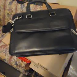 TARGUS BLACK LEATHER LAPTOP/NOTEBOOK CASE