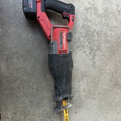 Milwaukee Fuel 18v Sawzall With 4 AH Battery