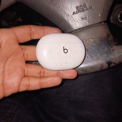 Dre Beat Ear Buds Charger Only 